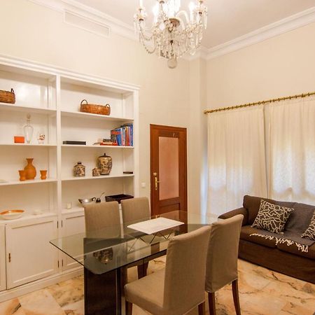 Rentalsevilla En El Mercado Del Arenal Екстериор снимка