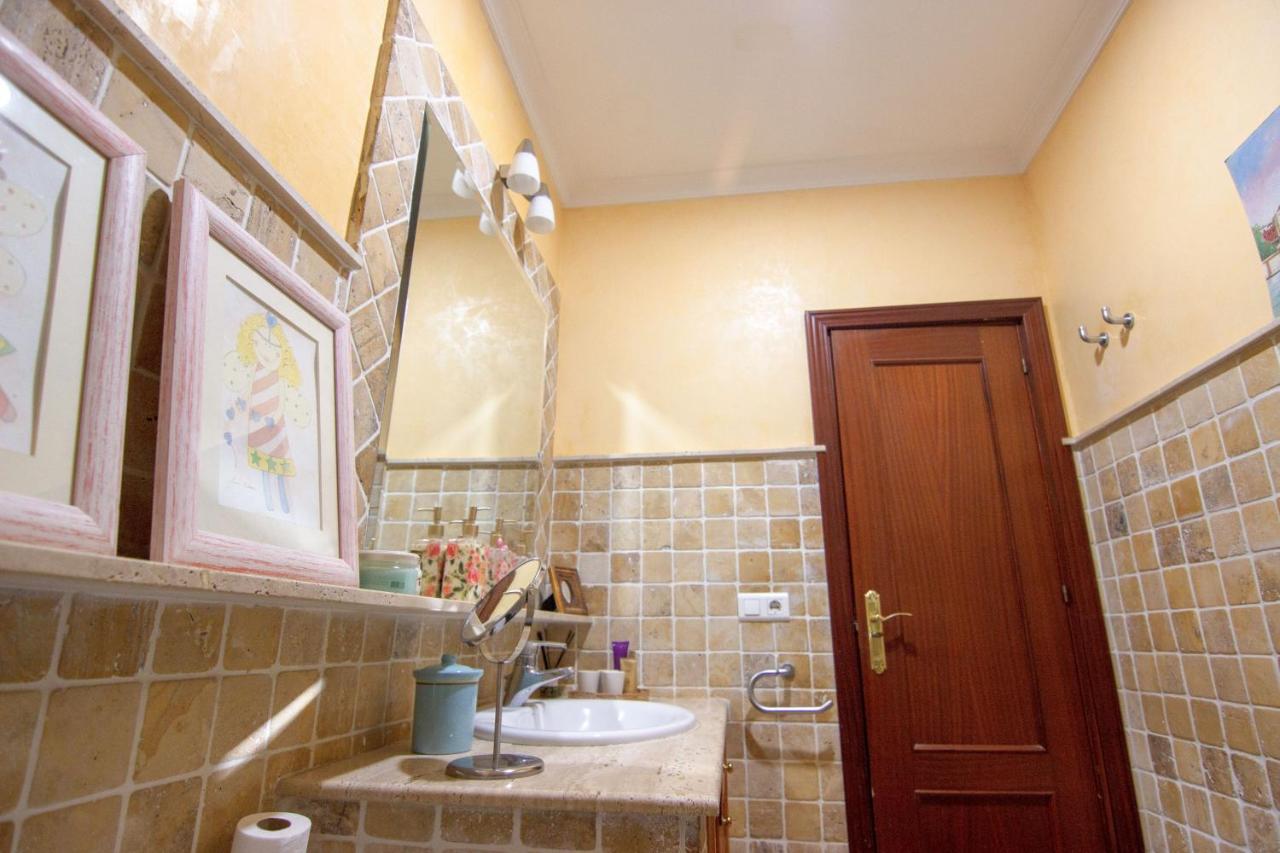 Rentalsevilla En El Mercado Del Arenal Екстериор снимка